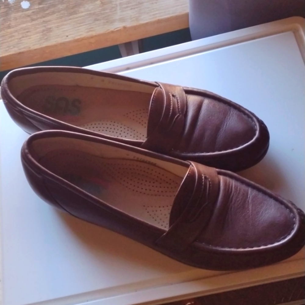 vintage sas tripad comfort brown leather loafers women's size 9 narrow